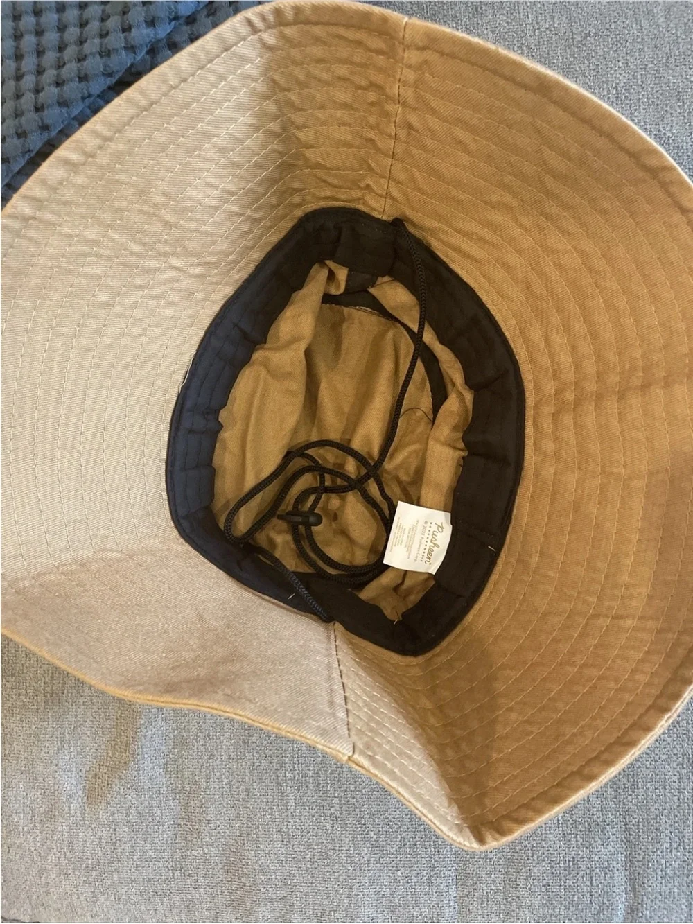 Pusheen bucket hat